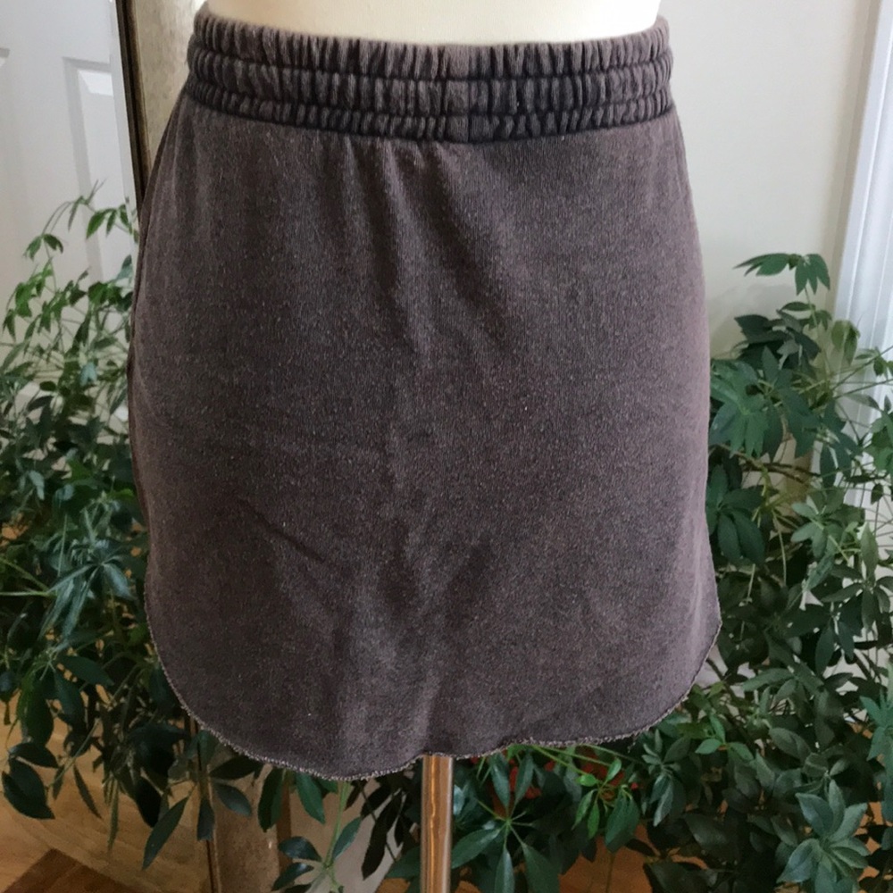 Skirt - Picture 4 of 4